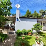 House Pavao بولا