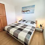 House Pavao بيت للعطل بولا